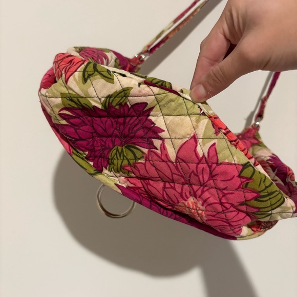 Vera Bradley Crossbody Handbag purse Hello Dahlia pattern Magnetic Closure pink - Picture 3 of 14